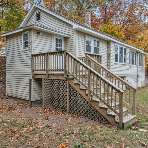 12 Mead St, Quincy, MA