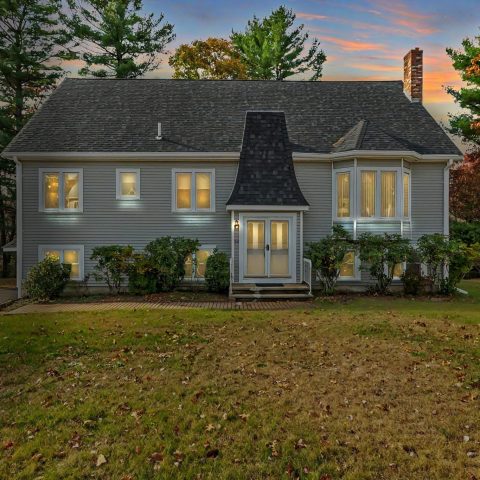 59 Lucas Dr, Stoughton, MA